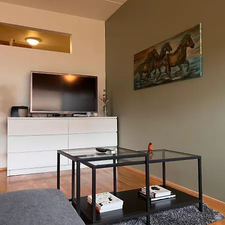 Klettaborg Apartment Akureyri Exterior photo